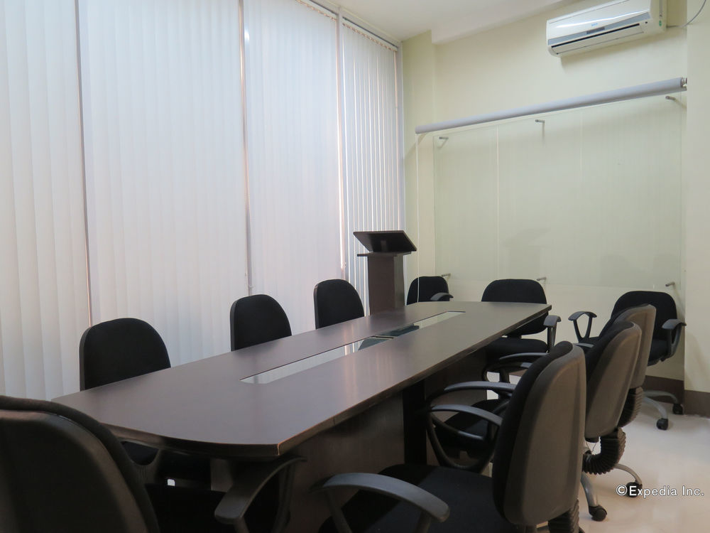 The Center Suites Cebu Luaran gambar