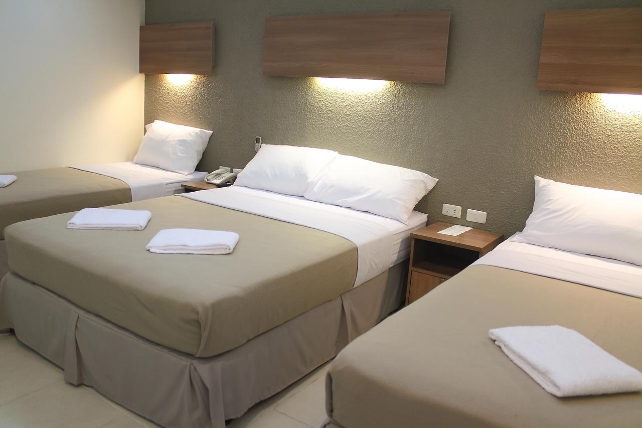 The Center Suites Cebu Luaran gambar